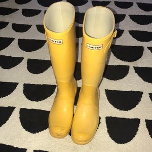 Yellow Tall HUNTER boots
